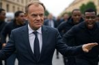 10 lat temu odbyłem przypadkową rozmowę ze zwolenniczką Tuska. Osoba ta kwestionując postulat wypłaty odszkodowań wojennych przez Niemcy, zapytała mnie dlaczego Niemcy mają nam płacić odszkodowania. Odpowiedziałem, że z powodu […]